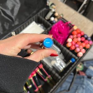 Skyline LipSense color